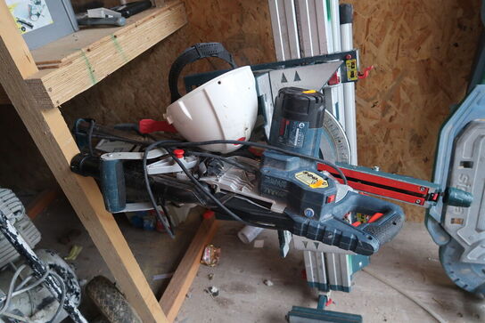 Kap/geringssav BOSCH GCM 8 SJL Professional med bord