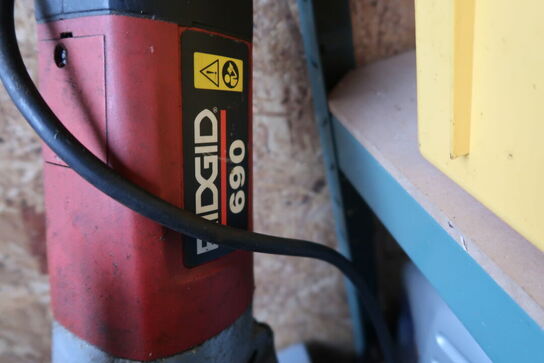 Elhåndklup RIDGID 690