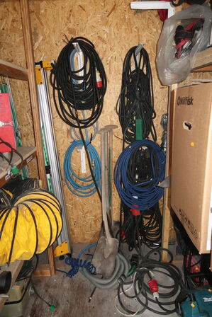 Div. Kraftforlængerledninger m.m.