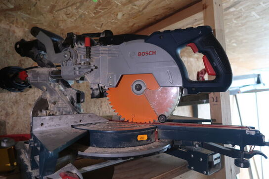 Kap/geringssav BOSCH GCM 8 SJL Professional