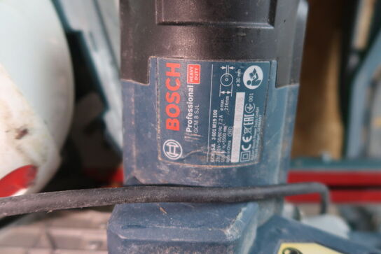 Kap/geringssav BOSCH GCM 8 SJL Professional med bord