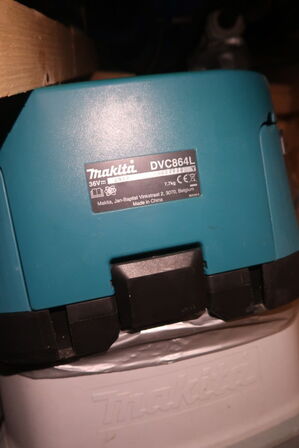 Støvsuger MAKITA DVC864L