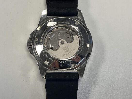 Herreur LARS LARSEN "The Sea Lion" 44 mm.