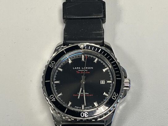 Herreur LARS LARSEN "The Sea Lion" 44 mm.