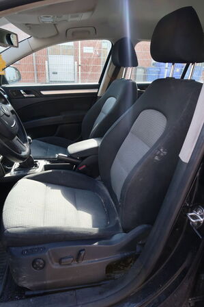 Personbil SKODA Superb Combi 1.6 TDI 105 HK St. (Momsfri)