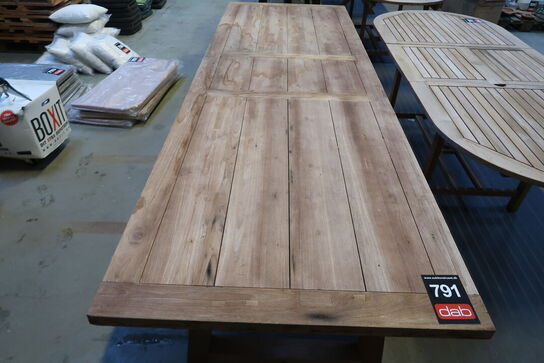 Havebord i teaktræ - 300 cm (Udstillingsmodel)