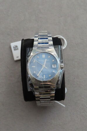 Ur Frederique Constant med Blå Urskive og Stållænke