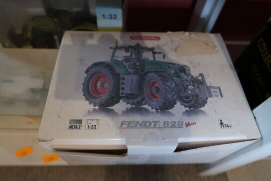 2 stk. legetøjstraktorer FENDT, CLAAS