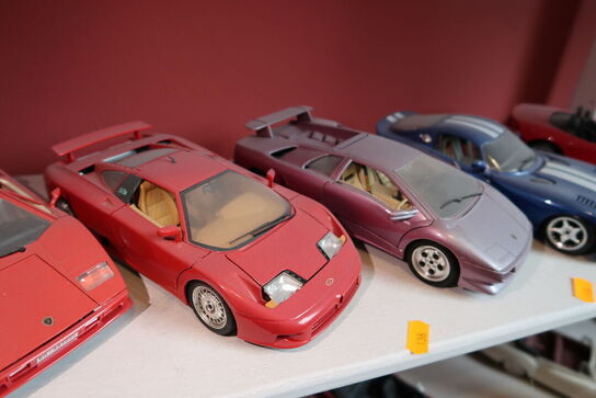 5 stk. legetøjsbiler