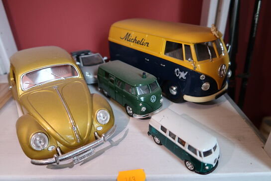 5 stk. legetøjsbiler