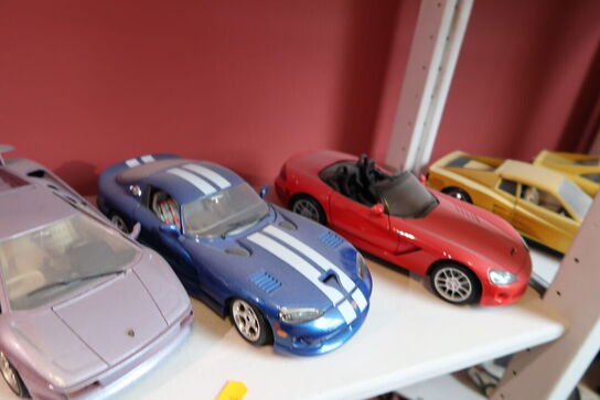 5 stk. legetøjsbiler
