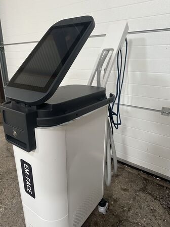 EMFACE Maskine – Ansigtsløft uden nåle (Defekt)