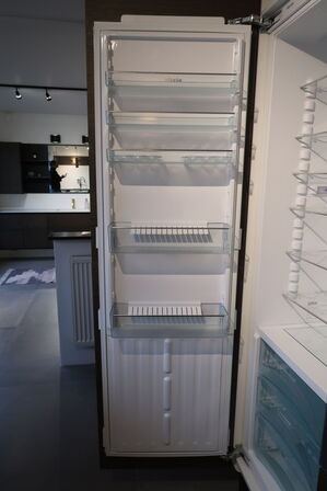 Miele K K37272ID indbygningskøleskab MOMSFRI