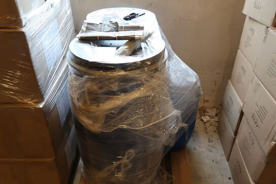 3 stk. Tønder med spiritus 