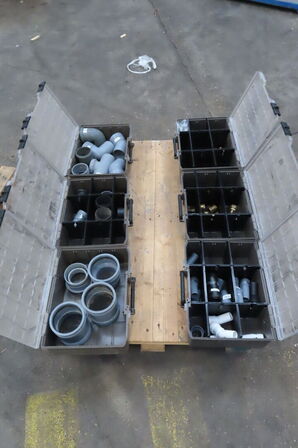 6 stk. Sortimentskasser med indhold 