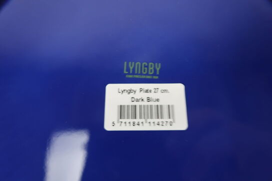 9 stk. ass. Lyngby tallerkener mørkeblå 