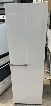 Fritstående køleskab ASKO