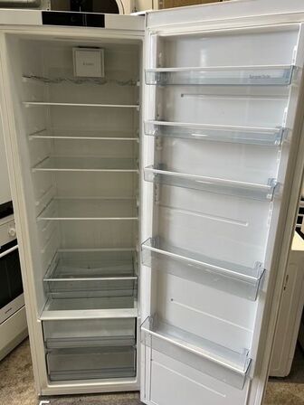 Fritstående køleskab ASKO