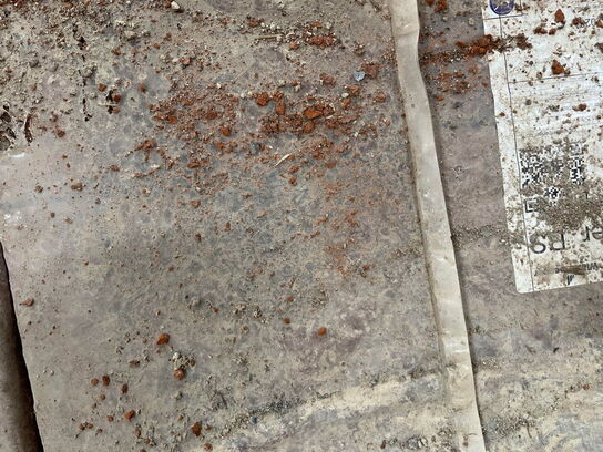 15 x 4 hoveder (15 paller) med Mursten