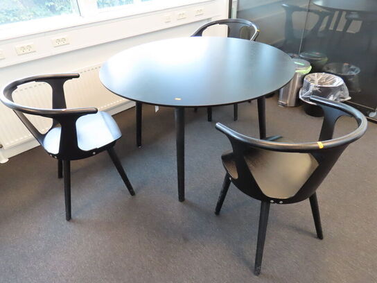 Rundt bord, IN BETWEEN SK4 m. 3 stk. stole, IN BETWEEN SK1