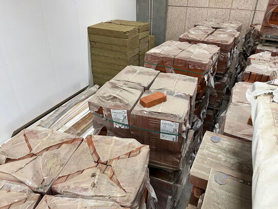 15 x 4 hoveder (15 paller) med Mursten