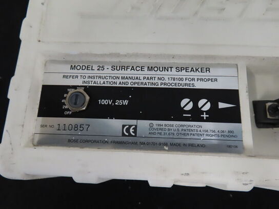 2 stk. BOSE højtalere til installation MODEL 25