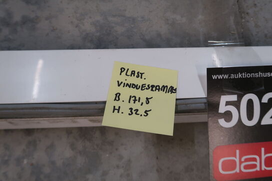 Vinduesramme i plast 