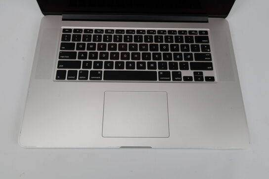 Apple Macbook Pro 15"