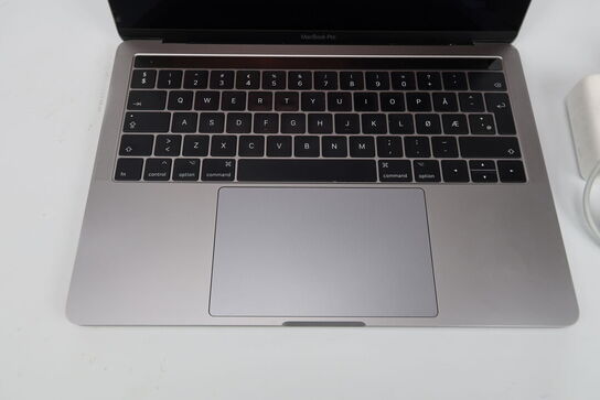 Apple MacBook Pro 13" IPS I5-7360U