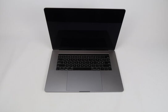 Apple Macbook Pro 15,4"