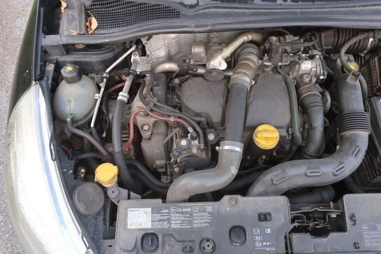 Personbil: RENAULT NY CLIO DCI 90 5D (moms fri)