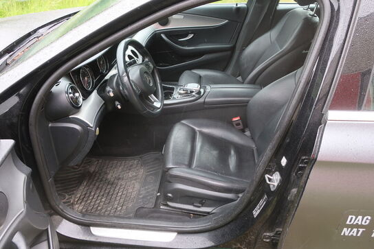 Personbil MERCEDES E200d (momsfri) (uden afgift)