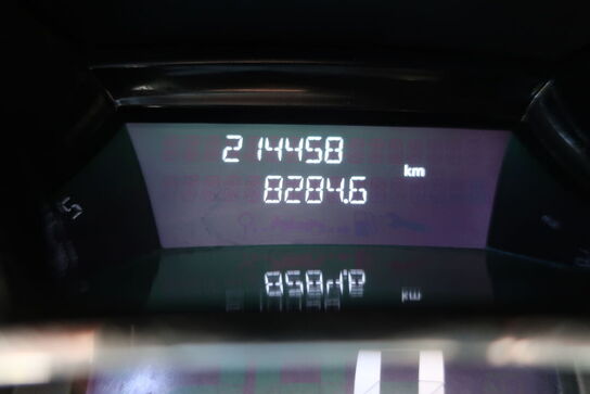 Personbil: RENAULT NY CLIO DCI 90 5D (moms fri)