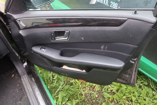 Personbil MERCEDES E220 Bluetec diesel (momsfri) (uden afgift)