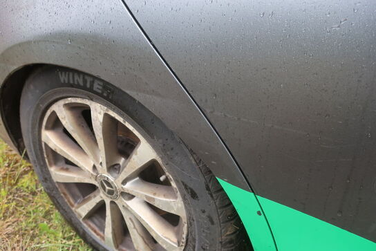 Personbil MERCEDES E200d (momsfri) (uden afgift)