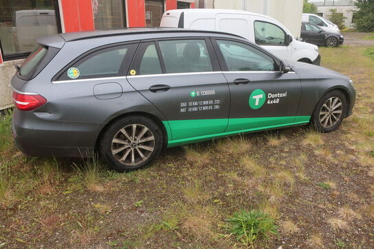 Personbil MERCEDES E200d (momsfri) (uden afgift)