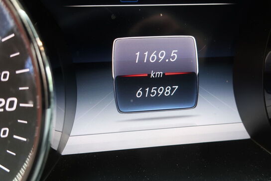 Personbil MERCEDES E200d (momsfri) (uden afgift)