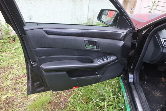 Personbil MERCEDES E220 Bluetec diesel (momsfri) (uden afgift)