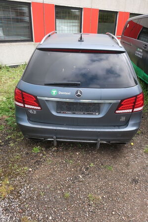 Personbil MERCEDES E220 Bluetec diesel (momsfri) (uden afgift)