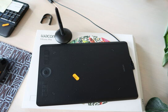Tegneplade WACOM Intuos Pro