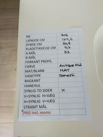 Badeværelses arrangement - 2 stk. skuffer med fuldt udtræk og soft close og KUMA vask