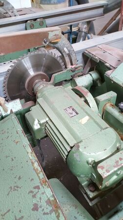 Dobbelt formatsav med kip på klinger op til 45 gr. RÜCO