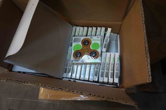 3 paller med lager oprydning (MOMSFRI)