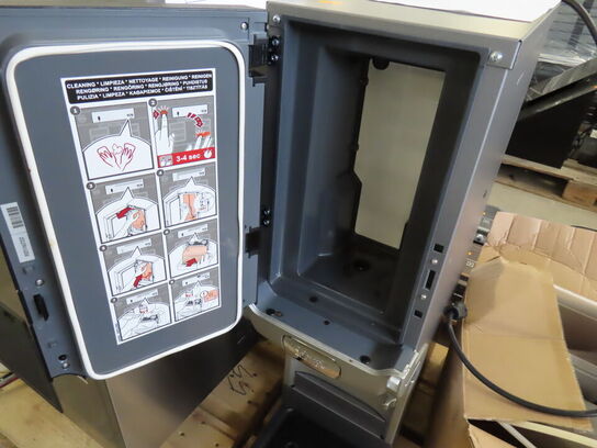 Kaffemaskine DOUWE EGBERTS m. tilbehør