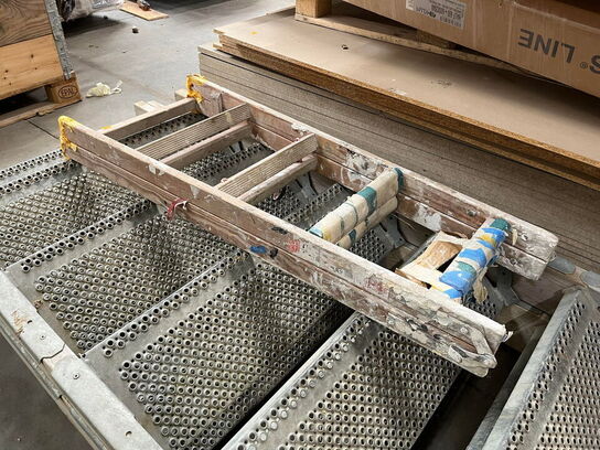 Trapper og foldestige