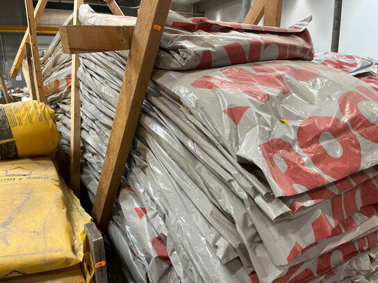 1 Palle med RockWool og Isover Vinter måtter