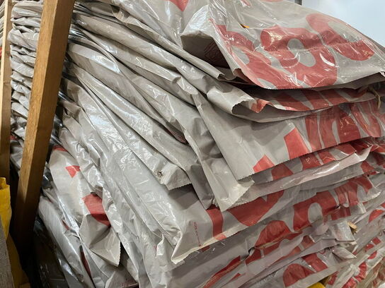 1 Palle med RockWool og Isover Vinter måtter