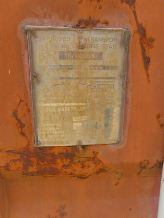 20" skibscontainer med indhold