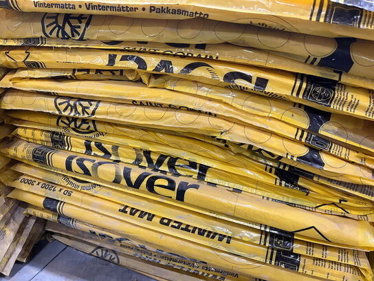 1 Palle med Isover Vinter måtter