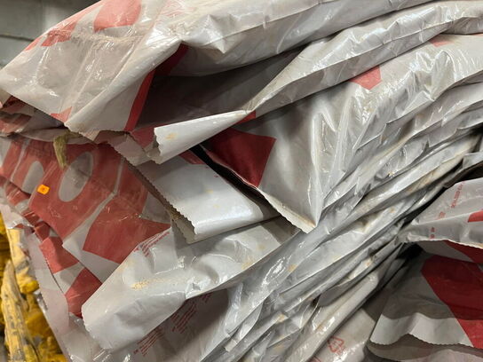 1 Palle med RockWool og Isover Vinter måtter